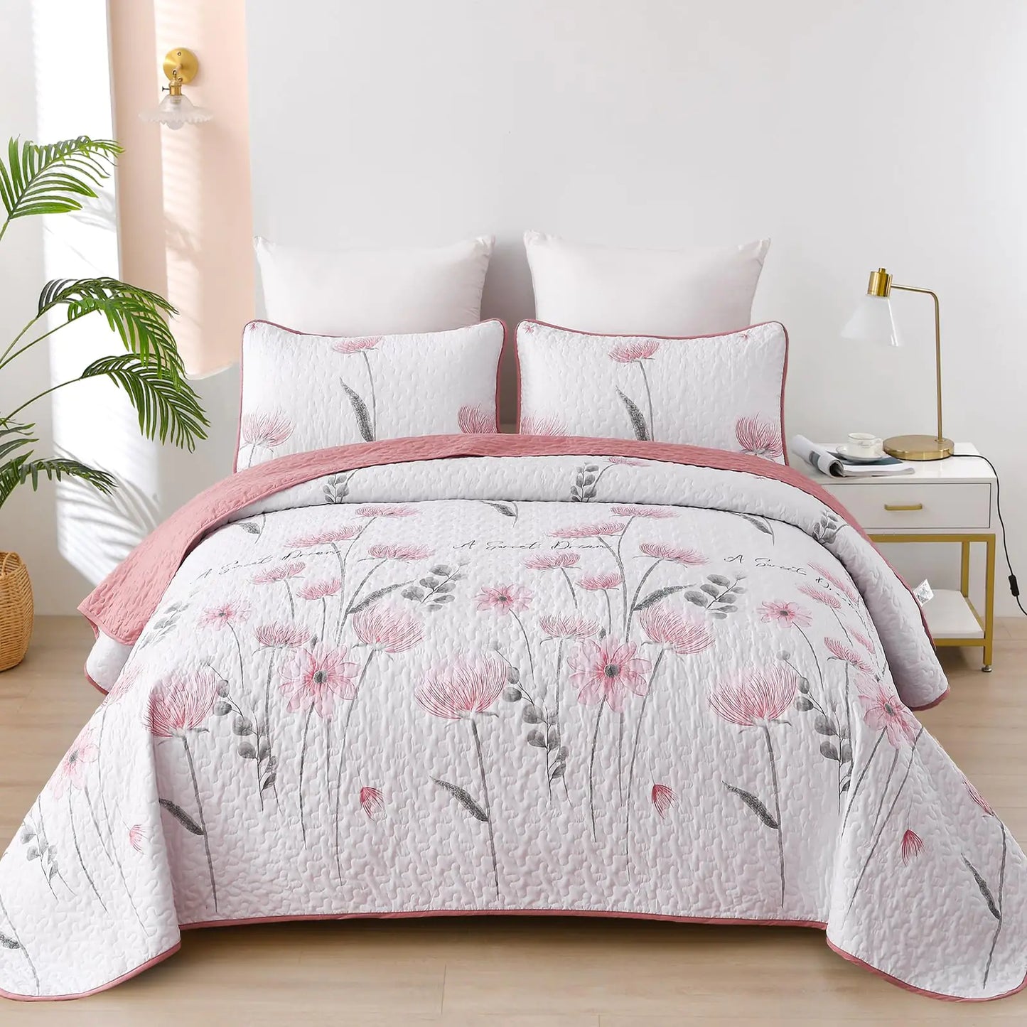 Dinjoy King Size Quilt Set Floral3 Piece Pink/Blush Farmhouse Bedding Set Lightweight Flower Bedspreads White Coverlet Bed Sets Boho King Quilts for Girls All Season(90"x104")