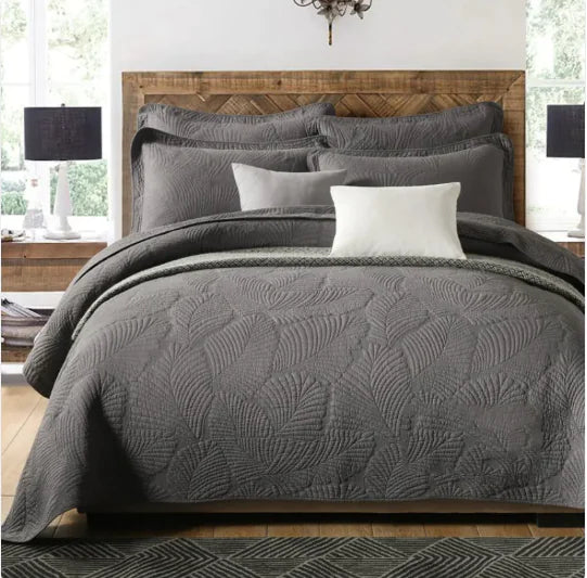 Embroidered 3-Piece Bedding Set
