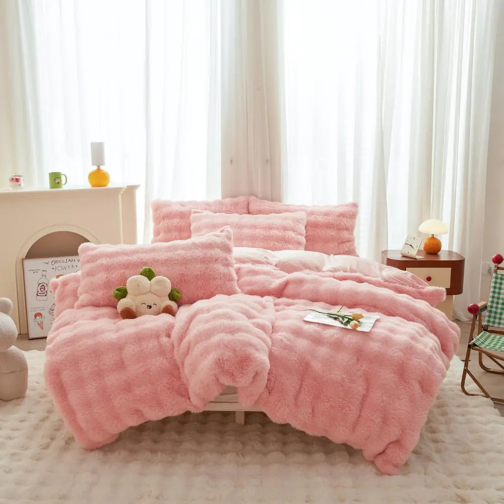chovy Pink Rabbit Plush Faux Fur Bread Grid Comforter Sets King - 3PC Bed Set Ultra Warm Soft Skin Friendly Flannel Velvet Fluffy Fuzzy Bedding（Comforter x 1 Pillowcases x 2）
