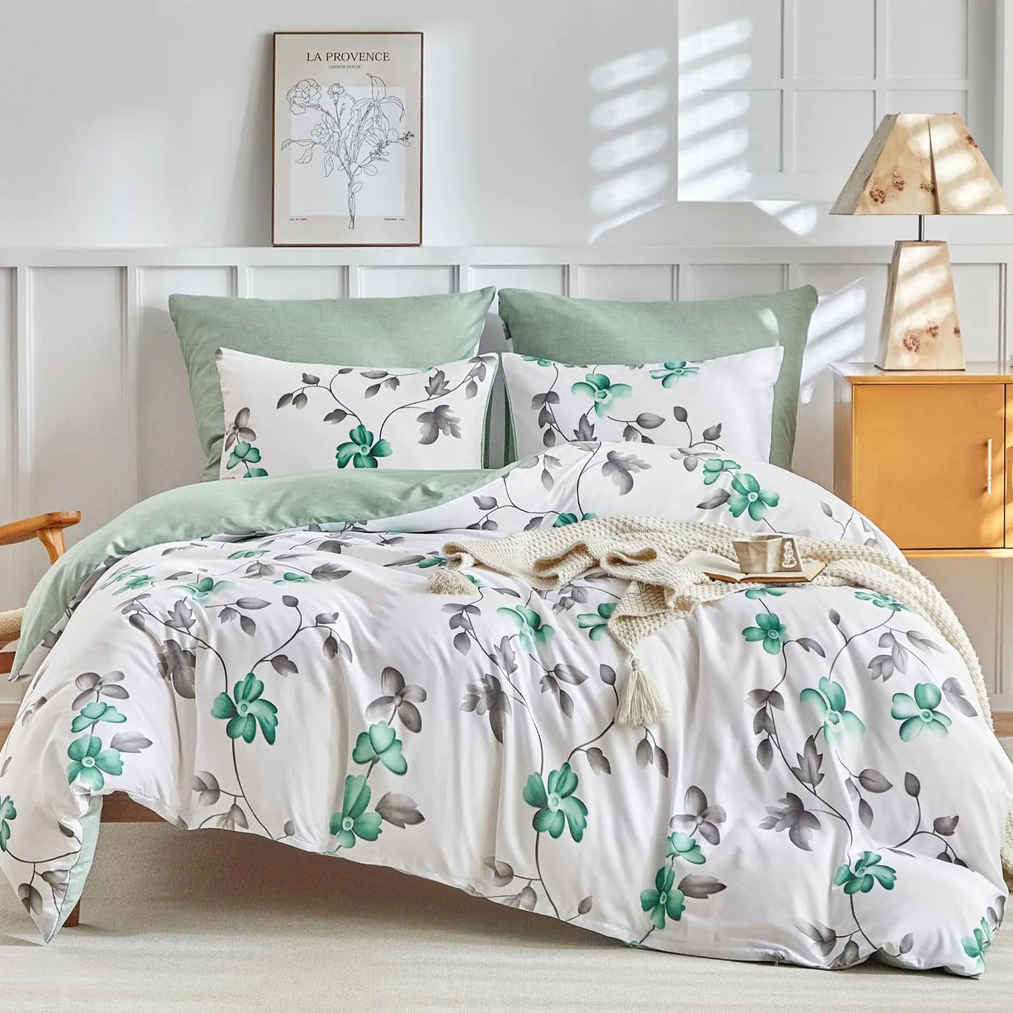 Lekesky Duvet Cover Queen Size Farmhouse Reversible Mint Green Floral Duvet Cover White Bedding Duvet Cover Sets with Zipper 3 Pieces 1 Queen Duvet Cover 90"x90" and 2 Pillowcases 20"x26"