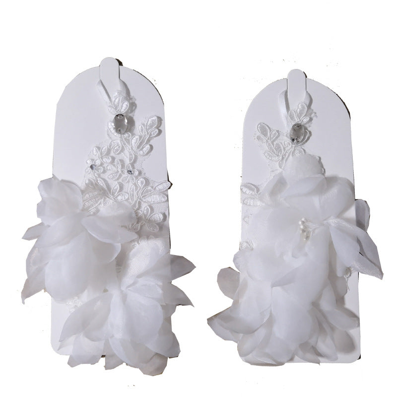 Bride Wedding Dress Gloves with Red Flowers & Lace